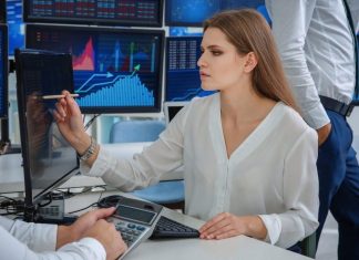 Battle Of The Sexes – Women Outperform Men On Successful Trades