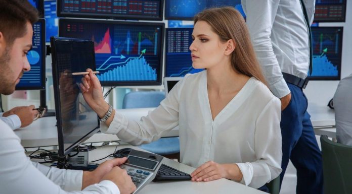 Battle Of The Sexes – Women Outperform Men On Successful Trades